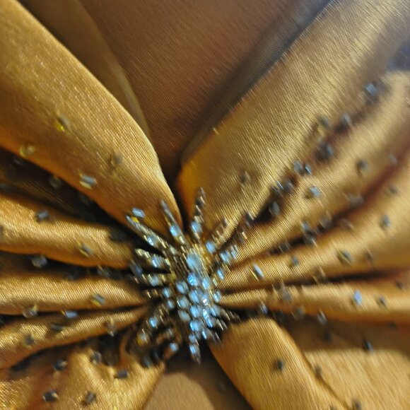 Women’s Fancy Gold Dress Hat | Formal / Church / Derby | One Size - Picture 3 of 4